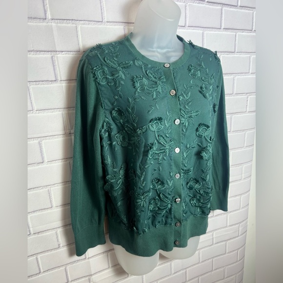 ANN TAYLOR green Embroireded Cardigan with Textured Floral Design/size L - Picture 6 of 11